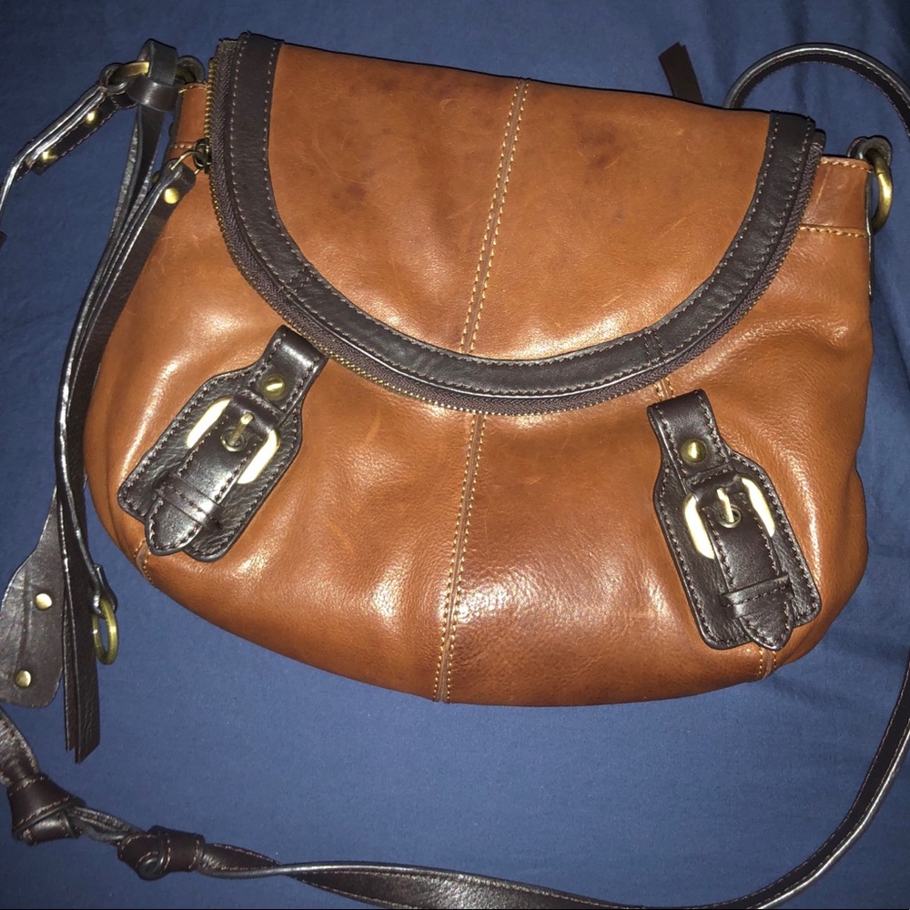LUCKY BRAND CROSS BODY BAG 🍀